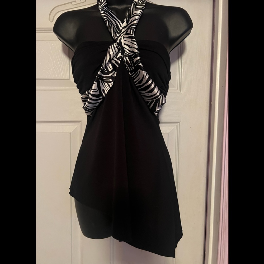 Trixxi Women’s strapless top medium
